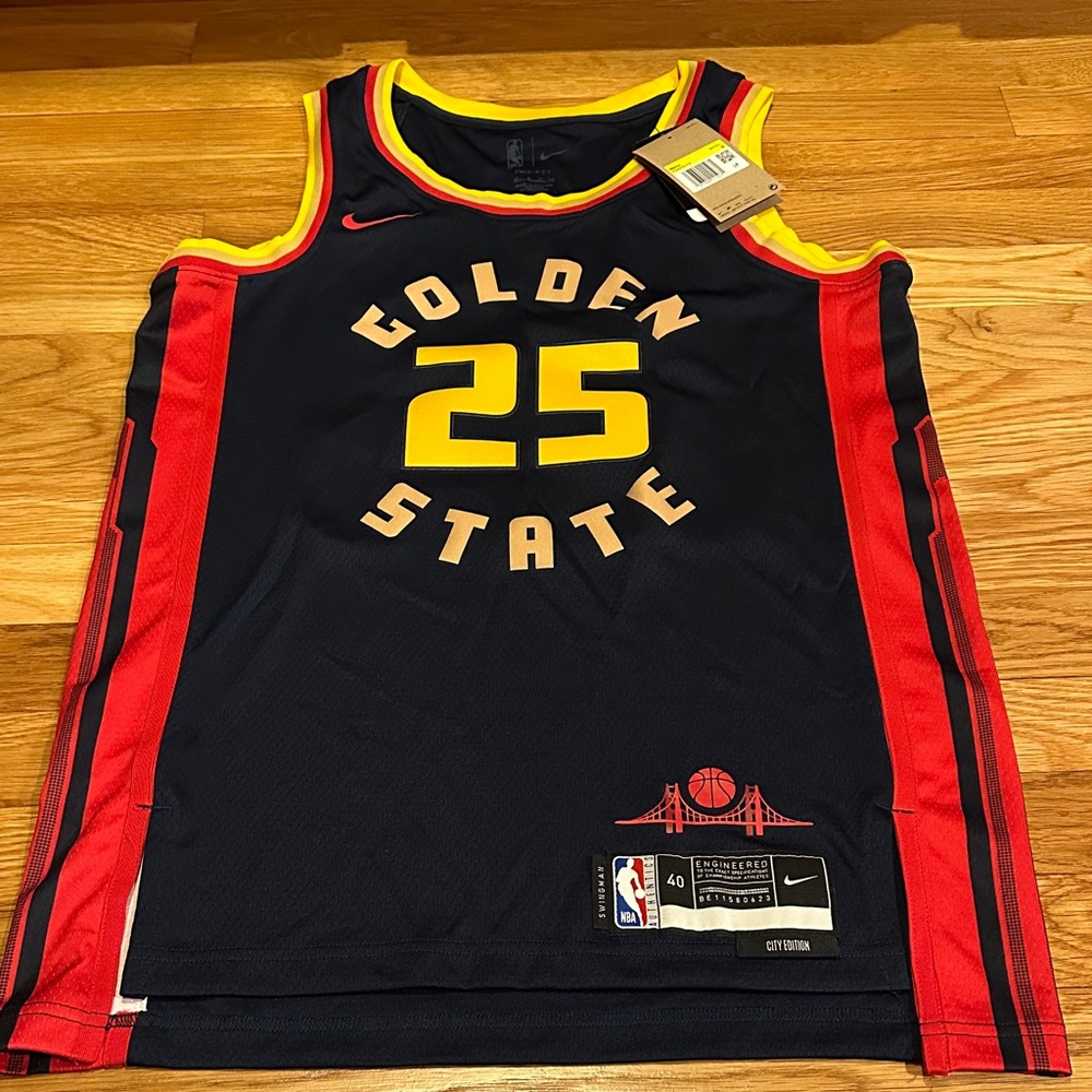 Nike Golden State Basketball Jersey Matthew #25 in Yellow & Red NWT size small